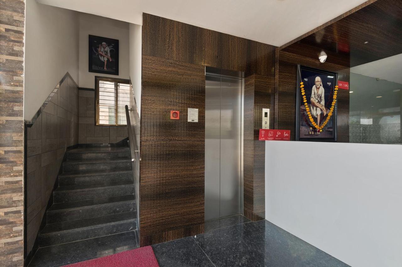 Oyo Flagship 19196 Shree Sai Niladri Residency Shirdi Exterior photo